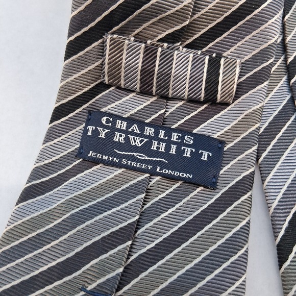 Charles Tyrwhitt Other - Charles Tyrwhitt Tie Mens OS Grey Striped Silk Classic Made in England Business